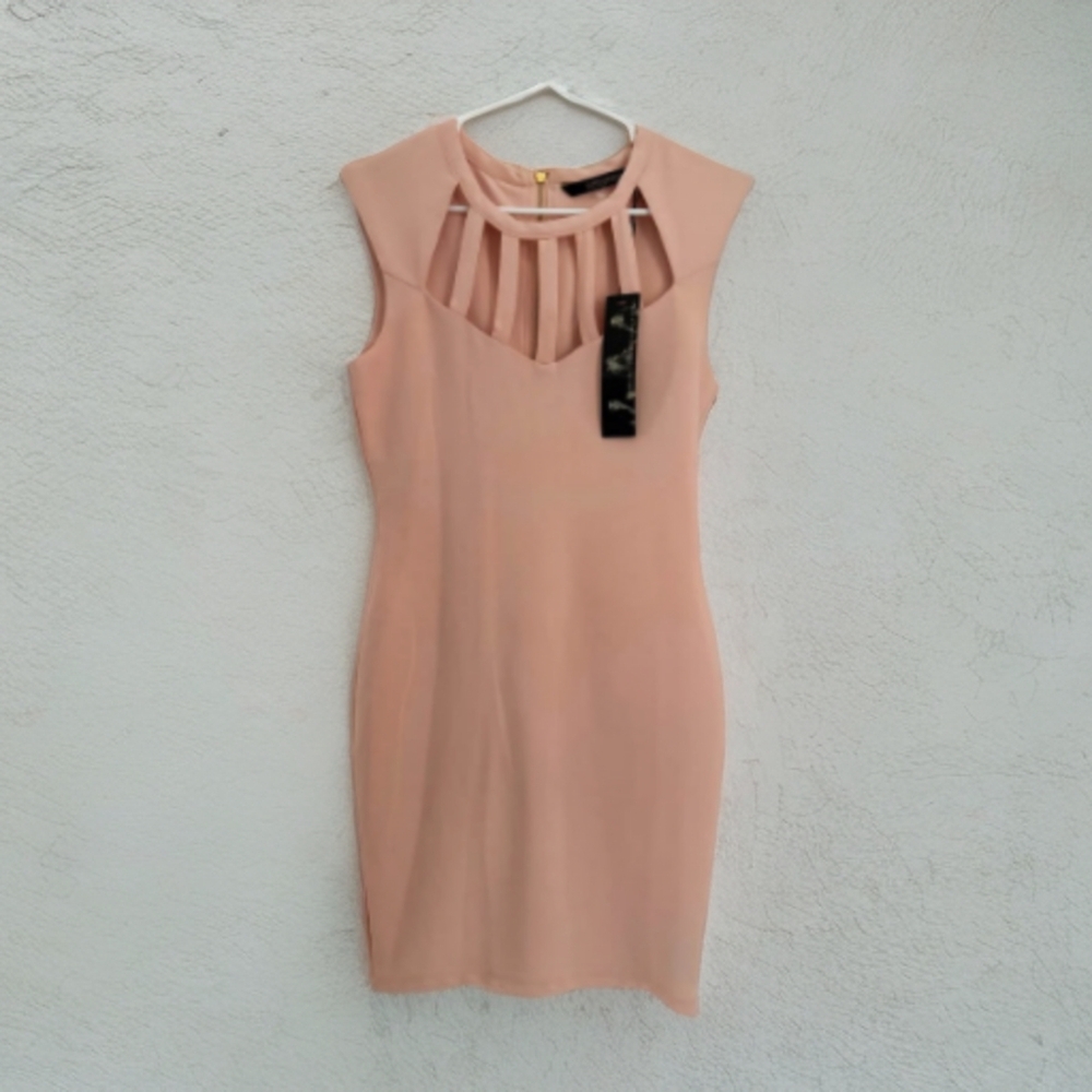 Kardashian Kollection Peach 🍑 Cut Out Sheath Mini Dress NWOT - Picture 2 of 6